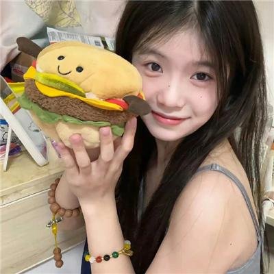 闪婚后大叔老公每天狂宠我